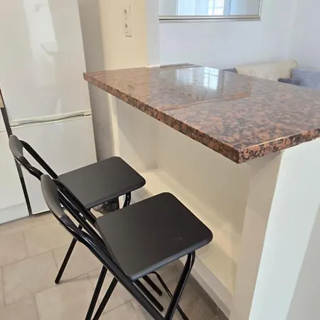 T2 Du Sanctuaire 400 M De La Grotte Wifi Tv Apartamento *