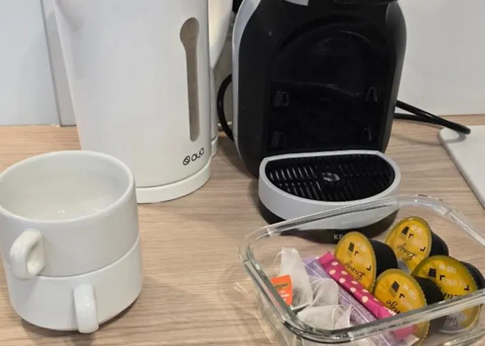 T2 Du Sanctuaire 400 M De La Grotte Wifi Tv Apartment *